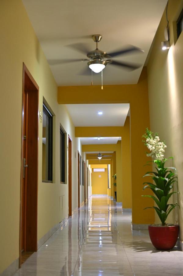 Hotel San Ignacio Inn Торреон Экстерьер фото