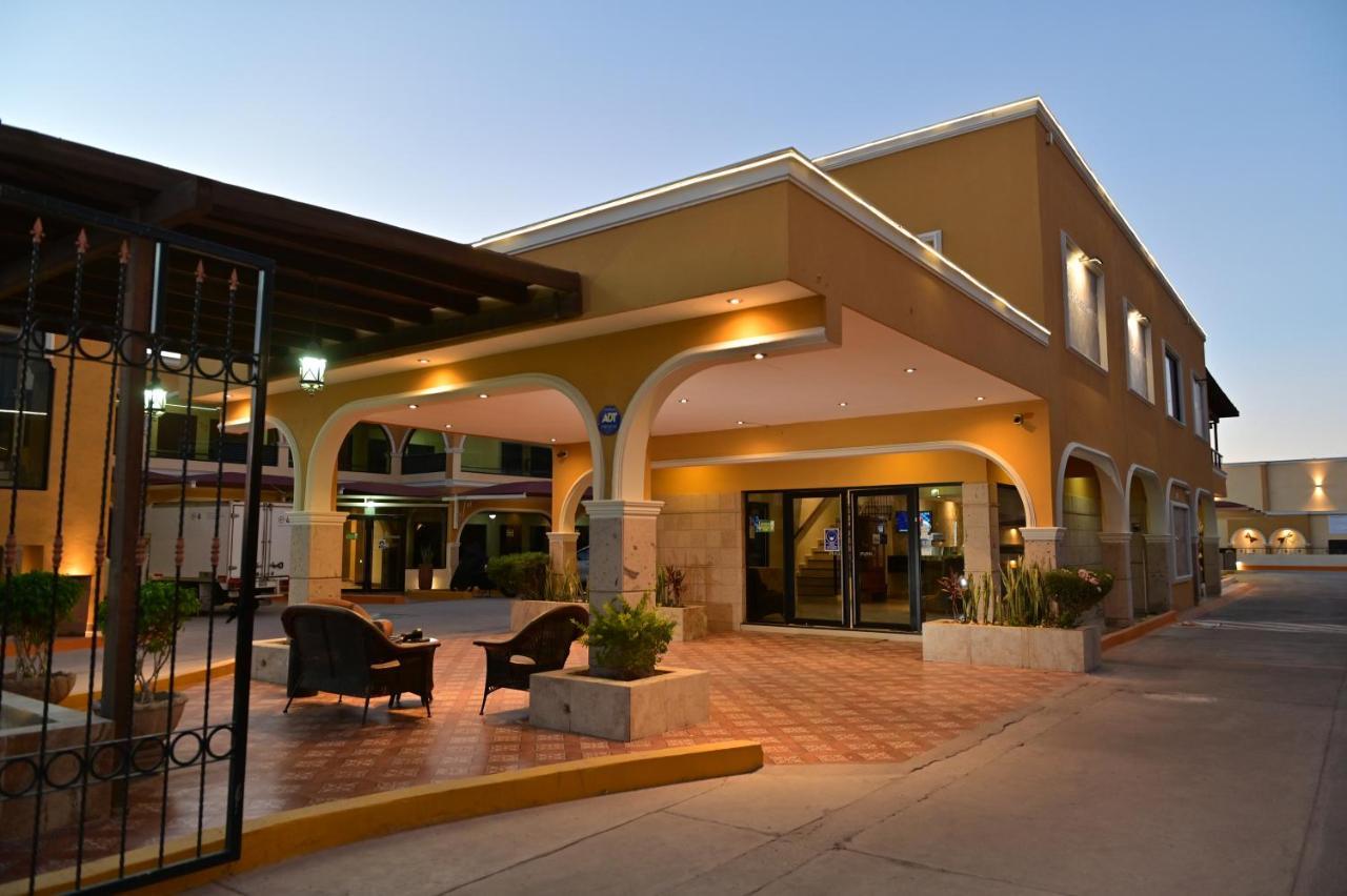 Hotel San Ignacio Inn Торреон Экстерьер фото