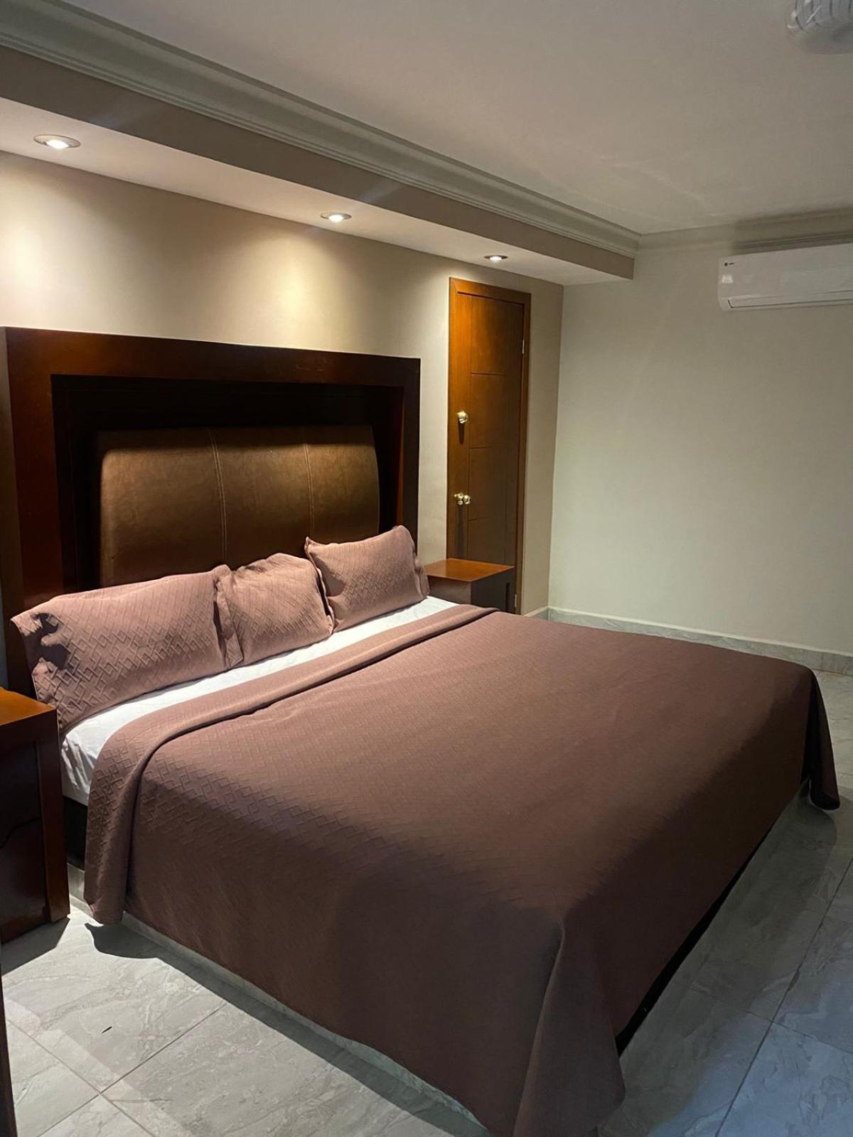 Hotel San Ignacio Inn Торреон Экстерьер фото