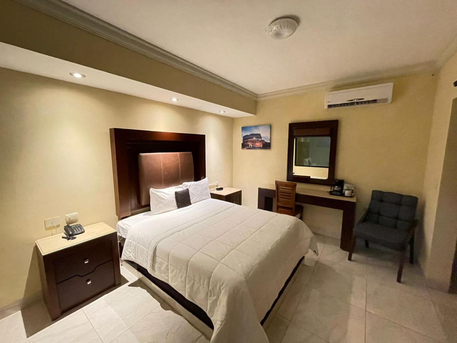 Hotel San Ignacio Inn Торреон Экстерьер фото