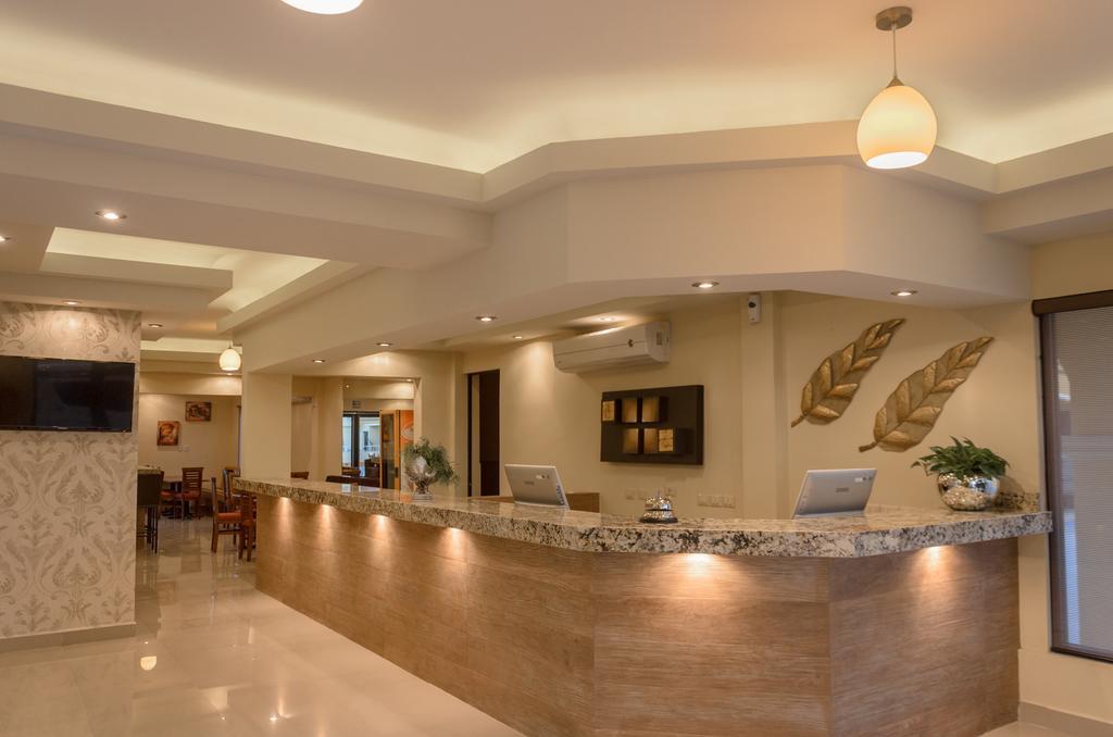Hotel San Ignacio Inn Торреон Экстерьер фото