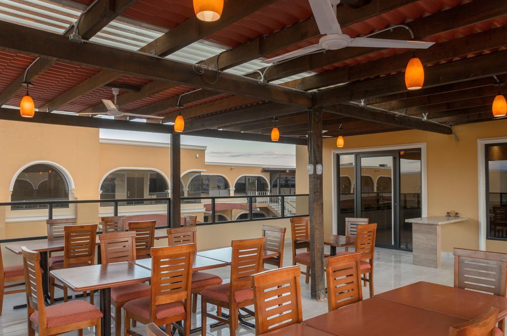 Hotel San Ignacio Inn Торреон Экстерьер фото