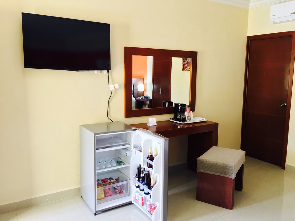 Hotel San Ignacio Inn Торреон Экстерьер фото