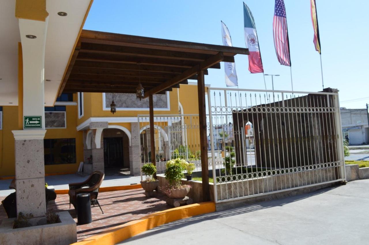 Hotel San Ignacio Inn Торреон Экстерьер фото